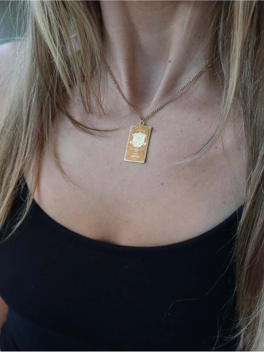 Gold Gemini Zodiac Necklace - Picture 1 of 3